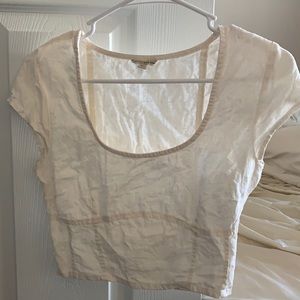 Linen crop top.
